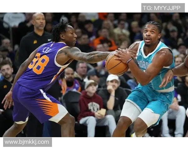 黄蜂外线火力全开，击败猛龙豪取两连胜