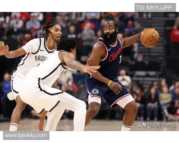 快船大胜公牛，保持不败纪录