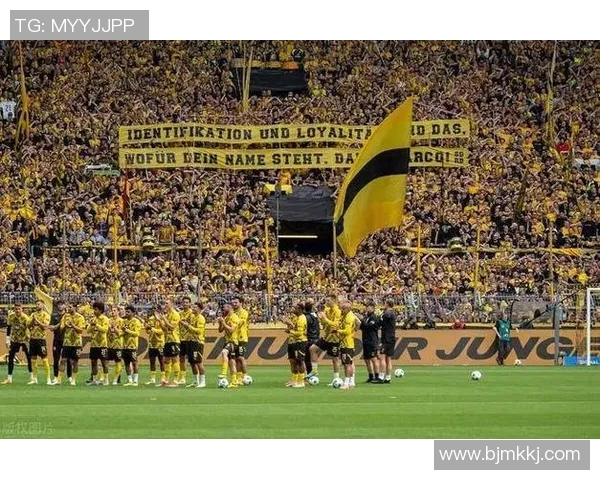 沃尔夫斯堡豪门绝胜,多特蒙德开局失利:赛季初的惊心动魄