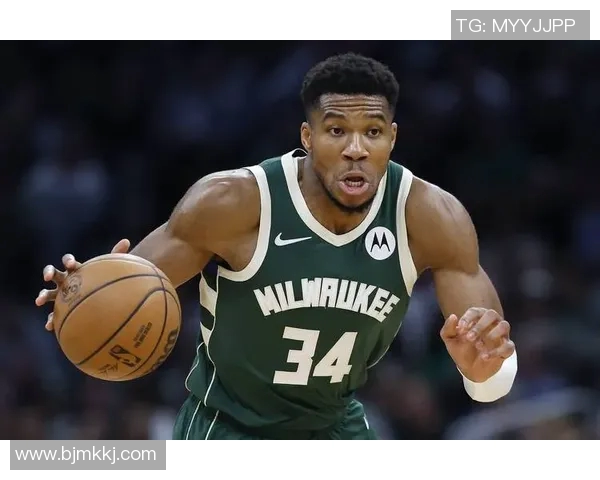 雄鹿横扫篮网，字母哥独得35分——一场篮球盛宴的完美诠释